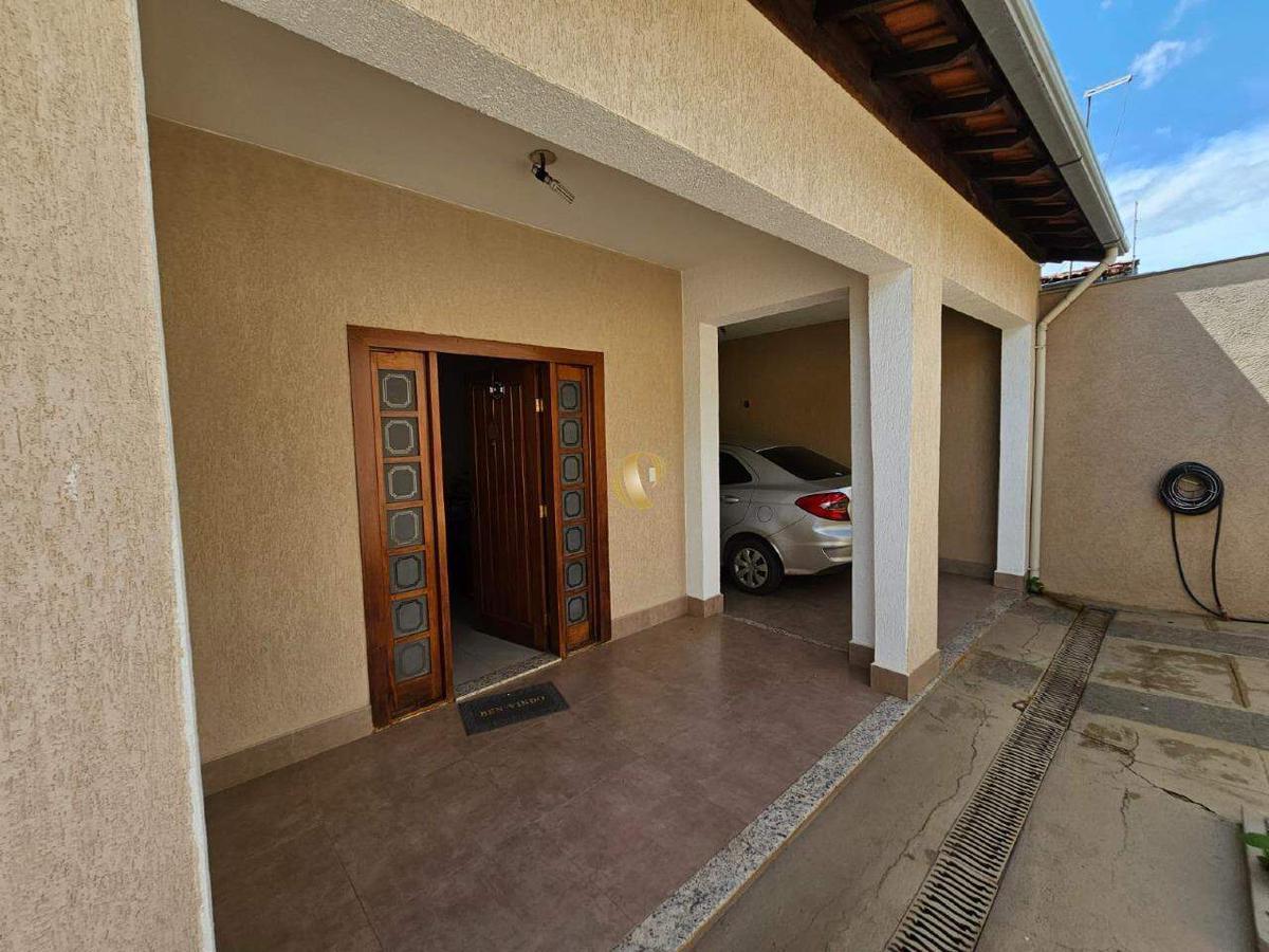 Casa, Esperança, 3 Quartos, 2 Vagas, 1 Suíte