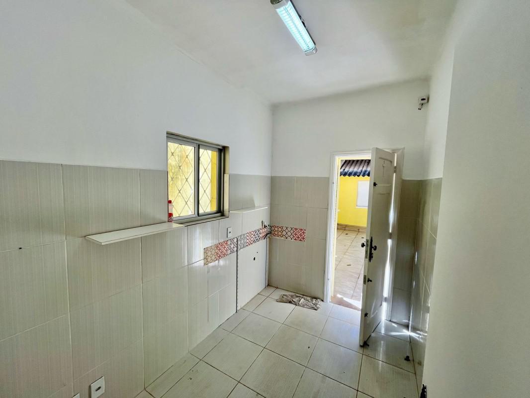 Casa Comercial, Santo Agostinho, 4 Quartos, 3 Vagas