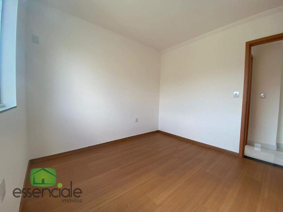 Apartamento, Santa Cruz Industrial, 3 Quartos, 1 Vaga, 1 Suíte