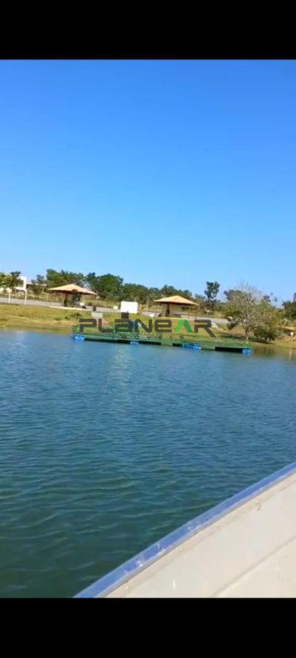 Lote, Centro, 0 Quarto, 0 Vaga