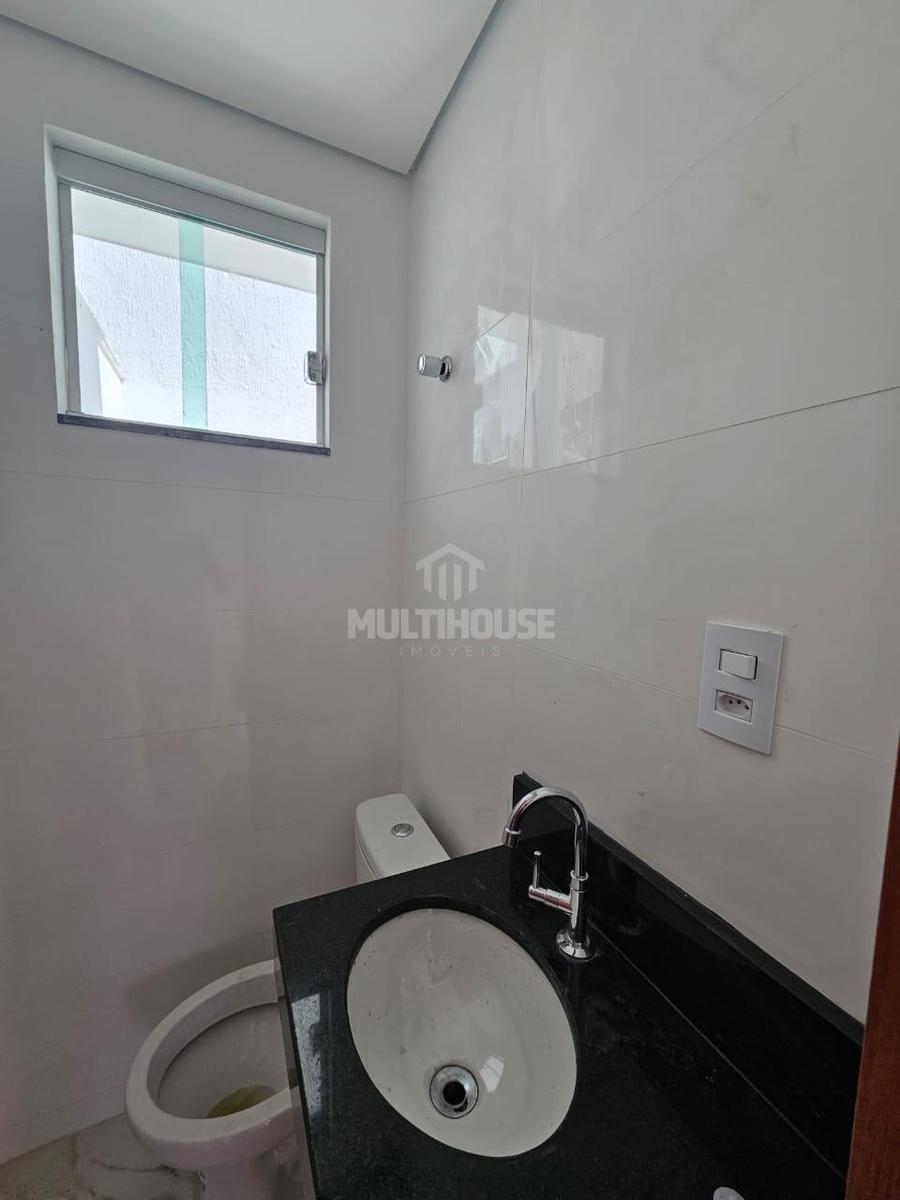 Casa, Jardim Leblon, 2 Quartos, 2 Vagas, 1 Suíte