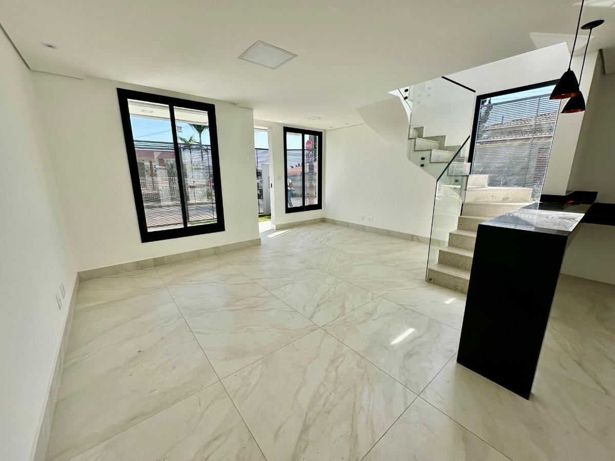 Casa, Planalto, 3 Quartos, 2 Vagas, 1 Suíte