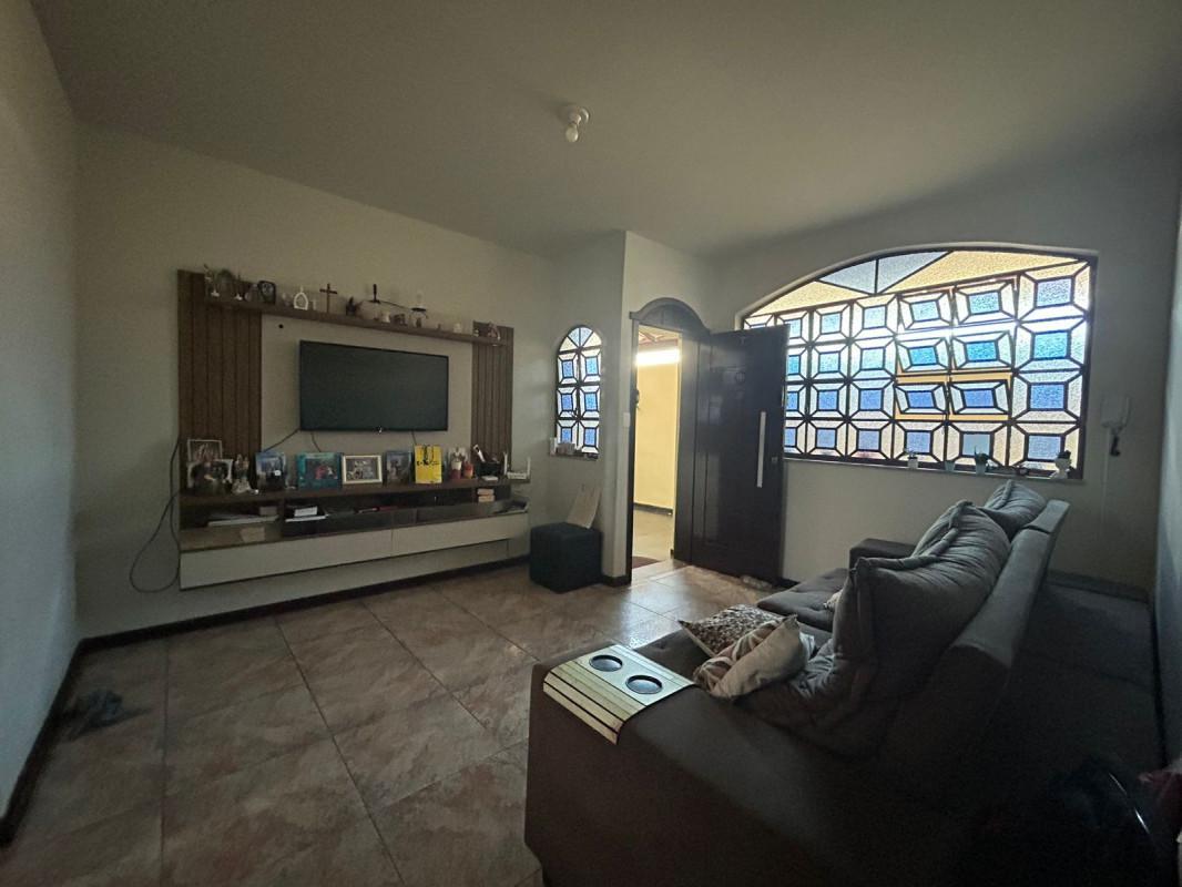 Casa, Padre Eustáquio, 7 Quartos, 4 Vagas, 2 Suítes