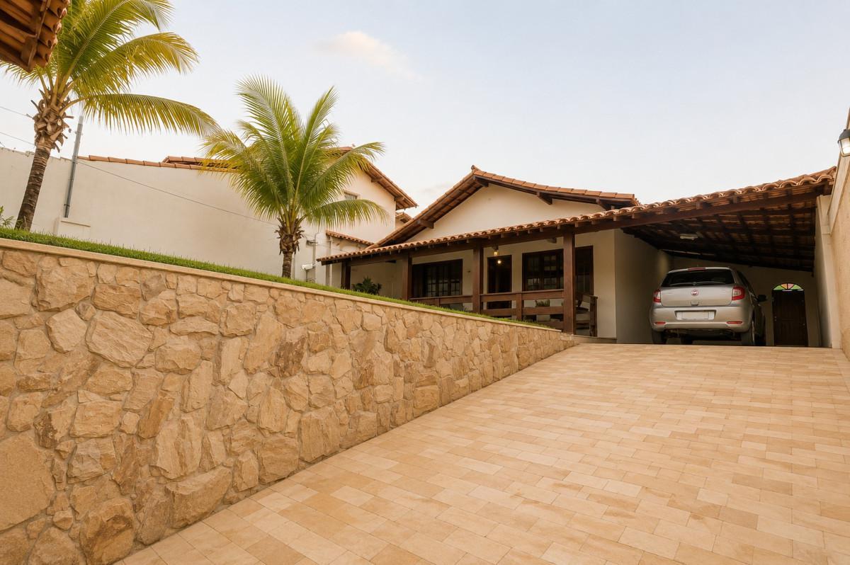 Casa, Castelo, 3 Quartos, 7 Vagas, 2 Suítes