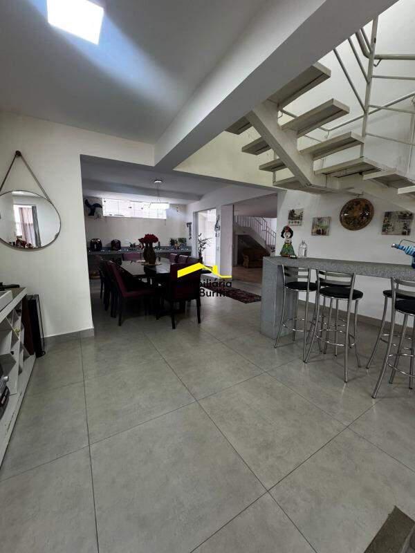 Casa, São Bento, 4 Quartos, 7 Vagas, 4 Suítes