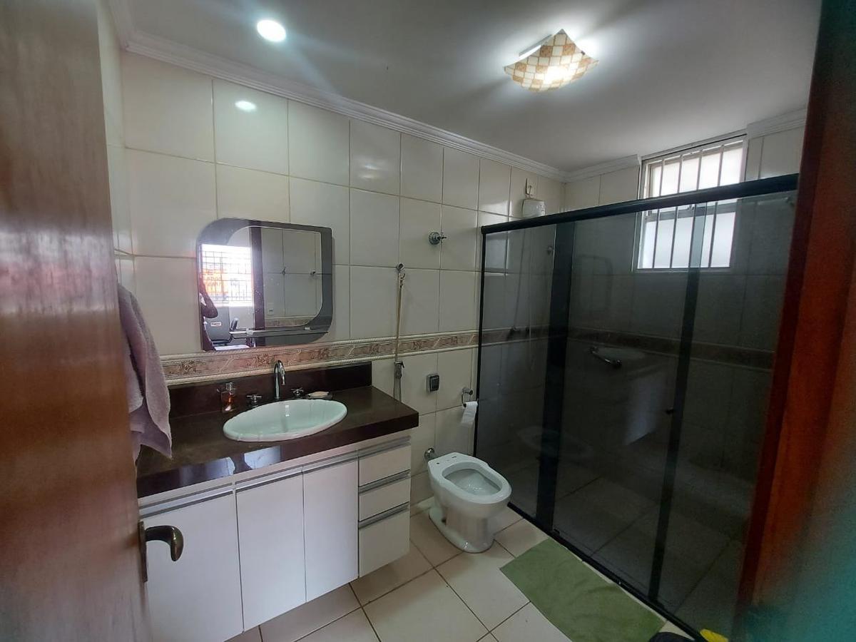 Casa, Nova Floresta, 6 Quartos, 3 Vagas, 4 Suítes