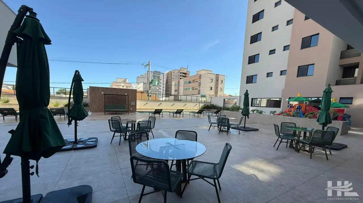 Apartamento, Santa Mônica, 3 Quartos, 2 Vagas, 1 Suíte