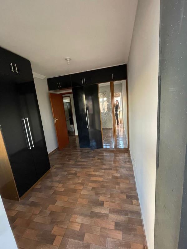 Casa, Masterville, 2 Quartos, 1 Vaga