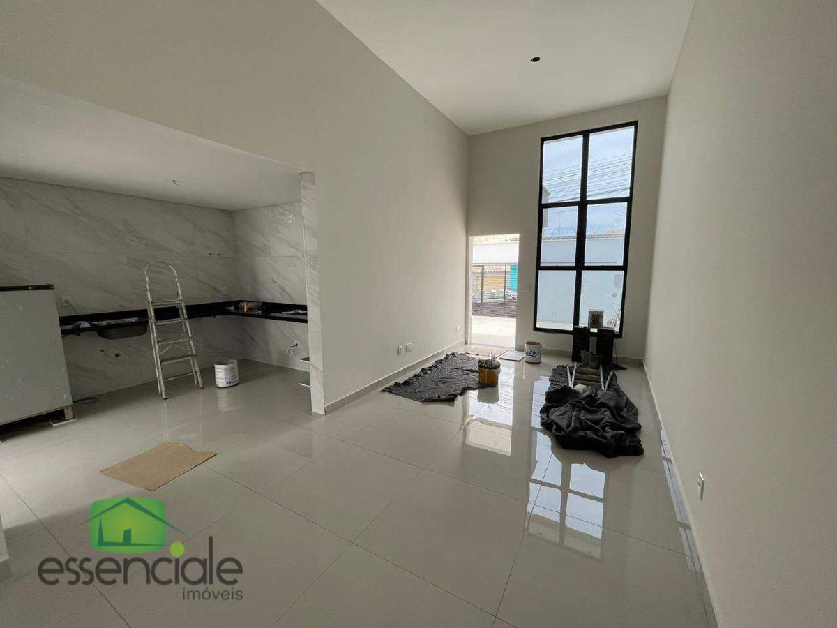 Casa, Europa, 3 Quartos, 3 Vagas, 1 Suíte