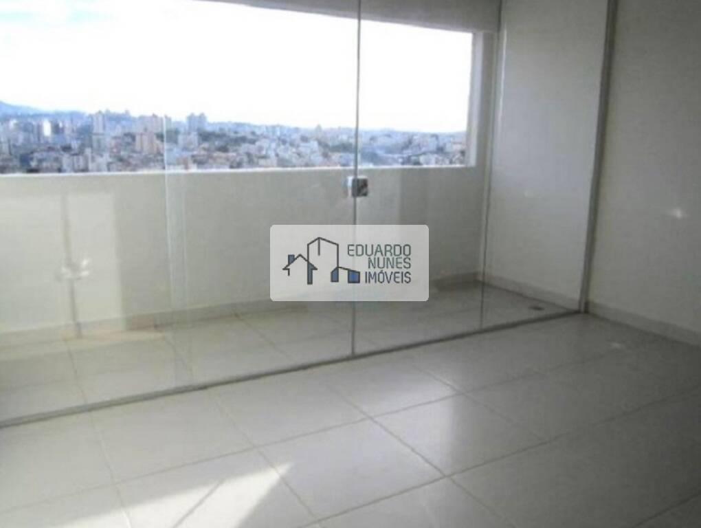Apartamento, Funcionários, 2 Quartos, 2 Vagas, 1 Suíte