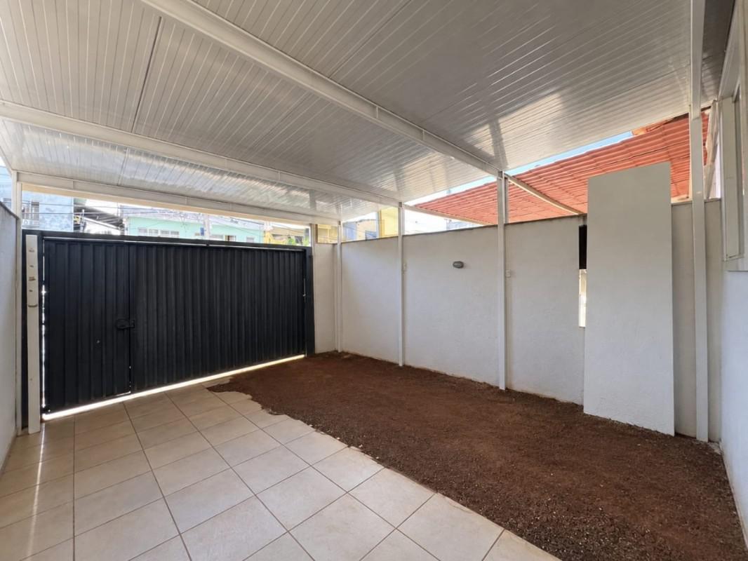 Casa, Santa Terezinha, 2 Quartos, 2 Vagas, 1 Suíte