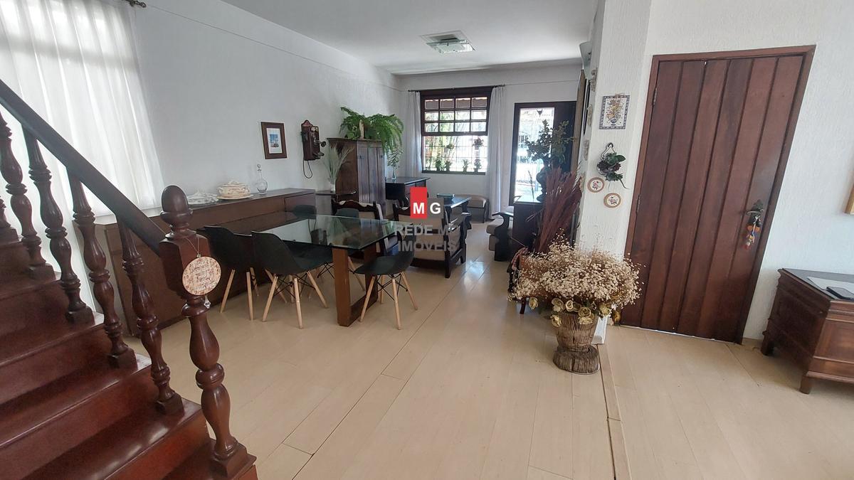 Casa, Ouro Preto, 4 Quartos, 4 Vagas, 1 Suíte