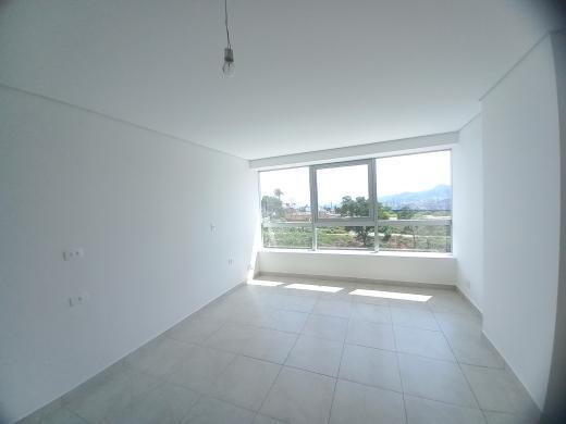 Sala, Estoril, 0 Quarto, 1 Vaga