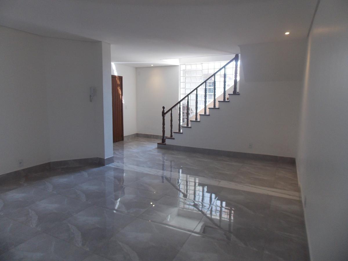 Casa, Betânia, 5 Quartos, 3 Vagas, 1 Suíte