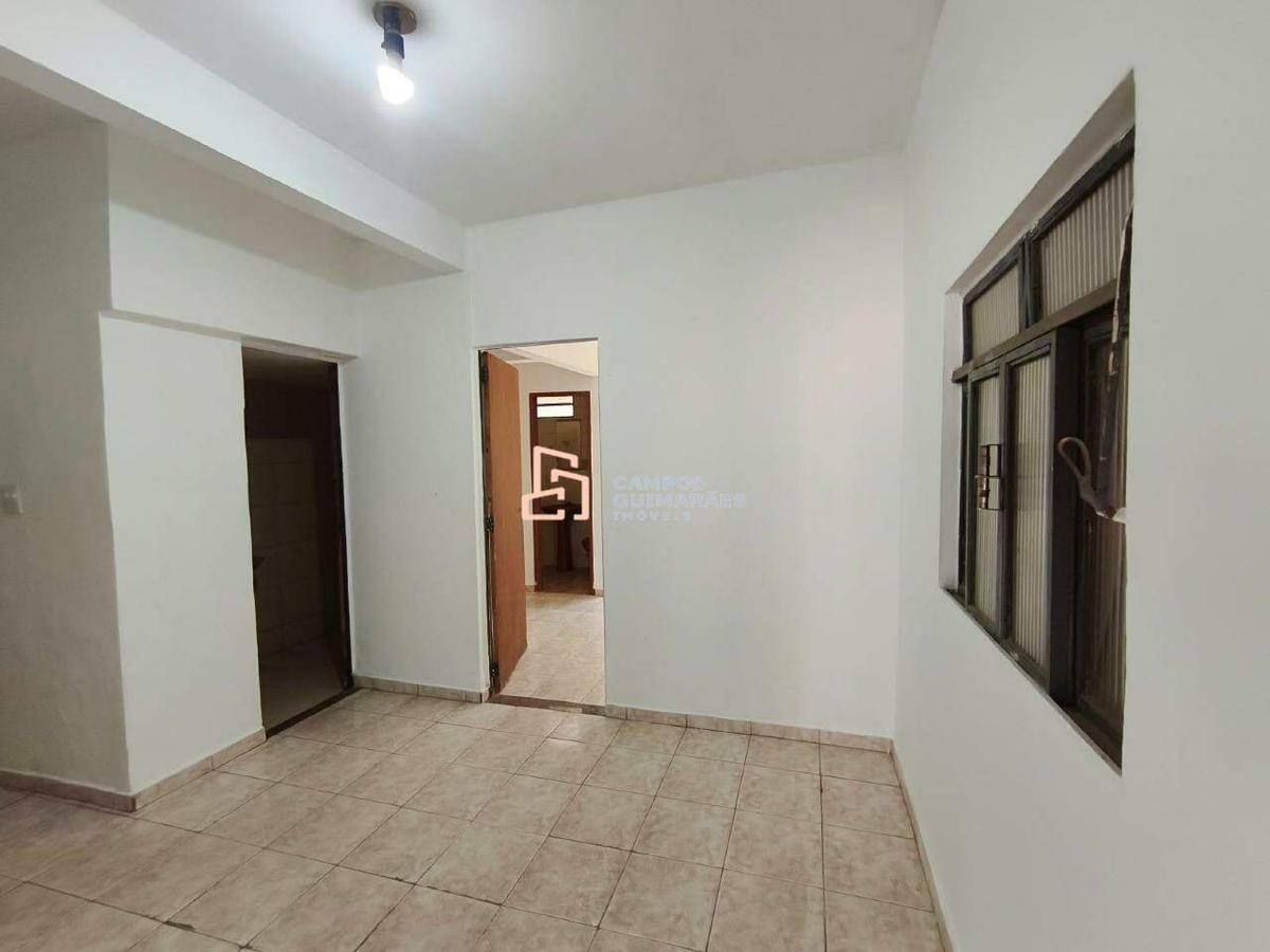 Casa, Conjunto Habitacional Vale do Jatobá, 2 Quartos, 1 Vaga, 1 Suíte