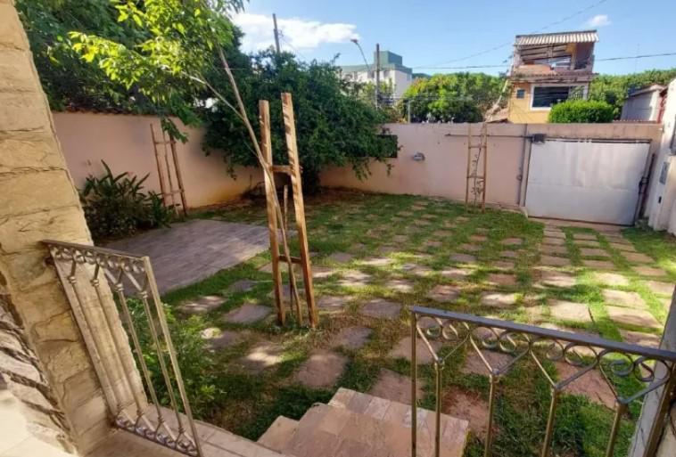 Casa, Dona Clara, 3 Quartos, 6 Vagas, 1 Suíte