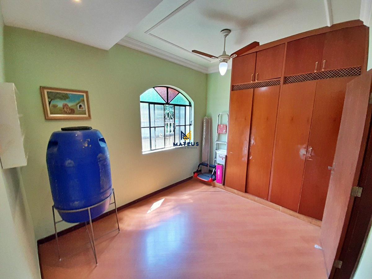 Casa, Padre Eustáquio, 4 Quartos, 3 Vagas, 1 Suíte