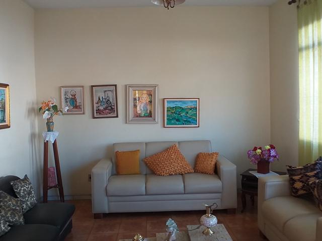 Casa, Itapoã, 4 Quartos, 5 Vagas, 1 Suíte