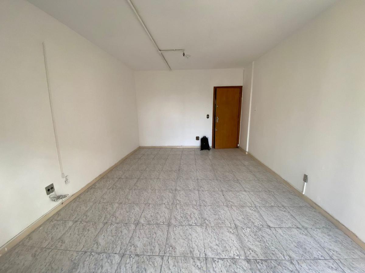 Sala, Centro, 0 Quarto, 0 Vaga