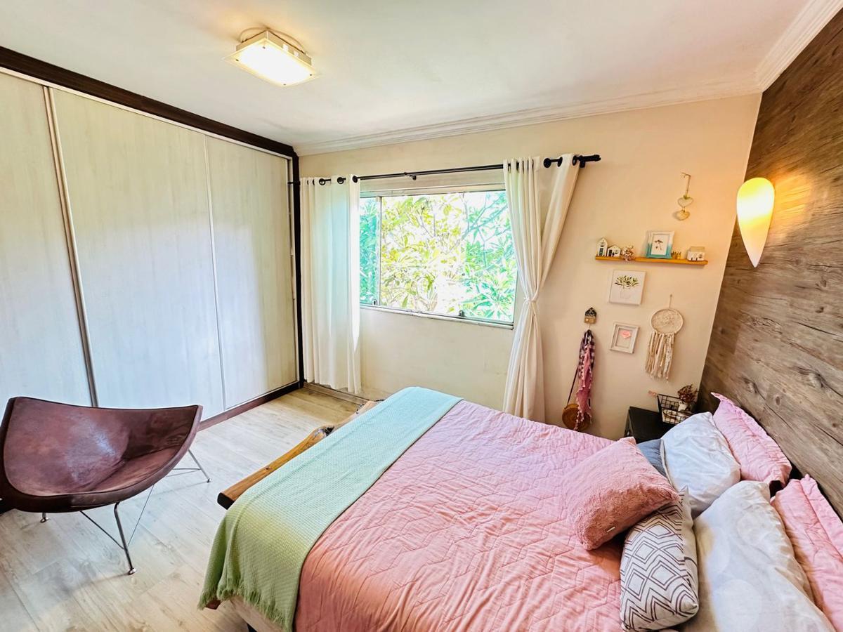 Casa, Trevo, 3 Quartos, 4 Vagas, 1 Suíte