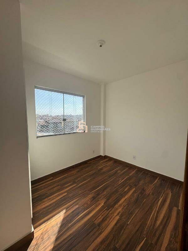Apartamento, Barreiro, 2 Quartos, 1 Vaga