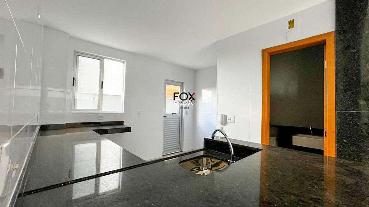 Apartamento, Vila Paris, 2 Quartos, 3 Vagas, 2 Suítes