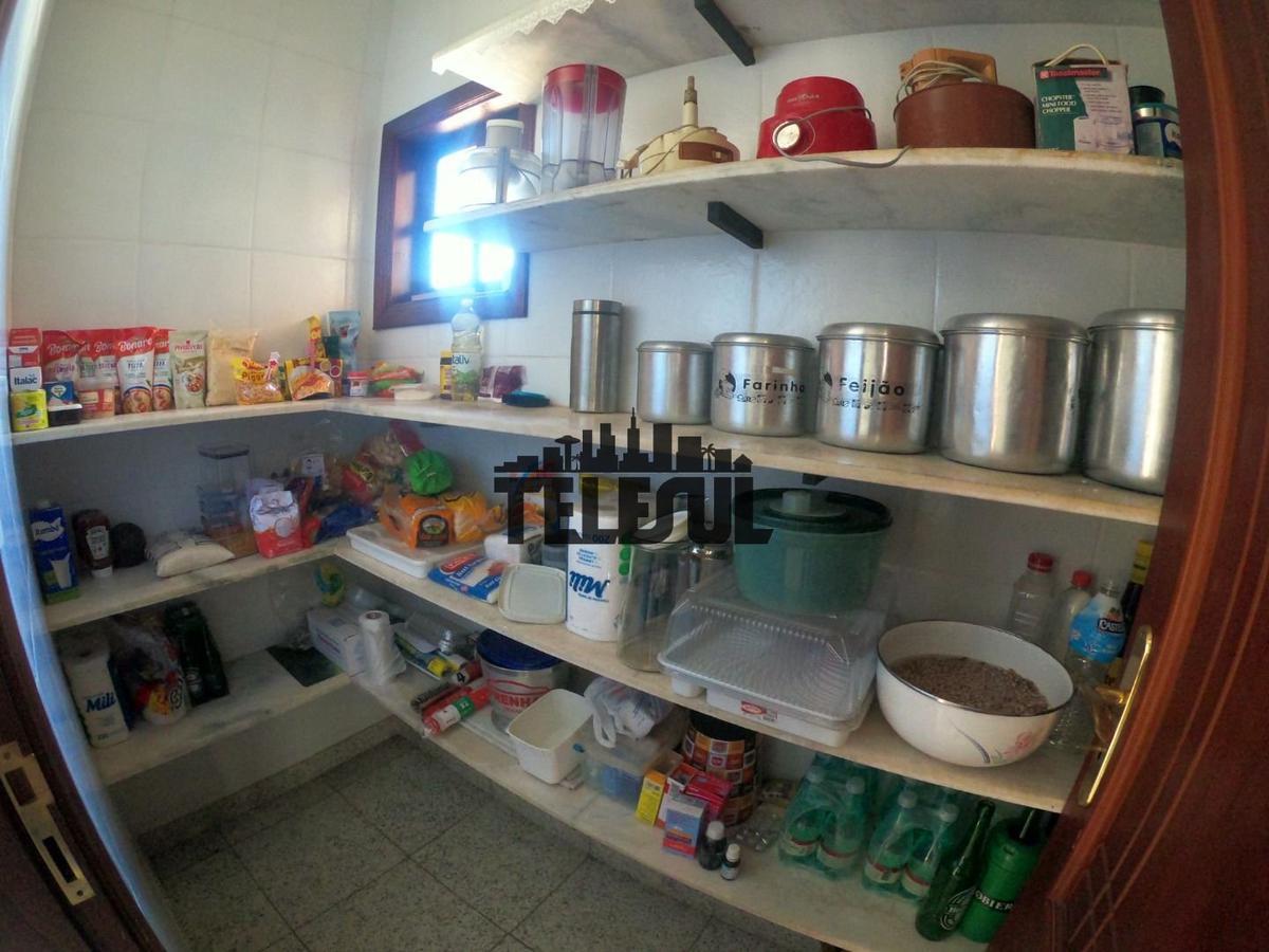 Casa, Rezende, 4 Quartos, 6 Vagas, 2 Suítes