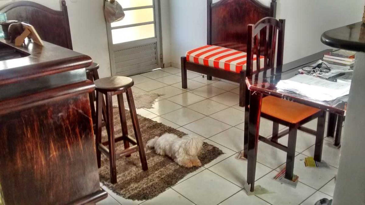 Apartamento, Vitória, 2 Quartos, 1 Vaga