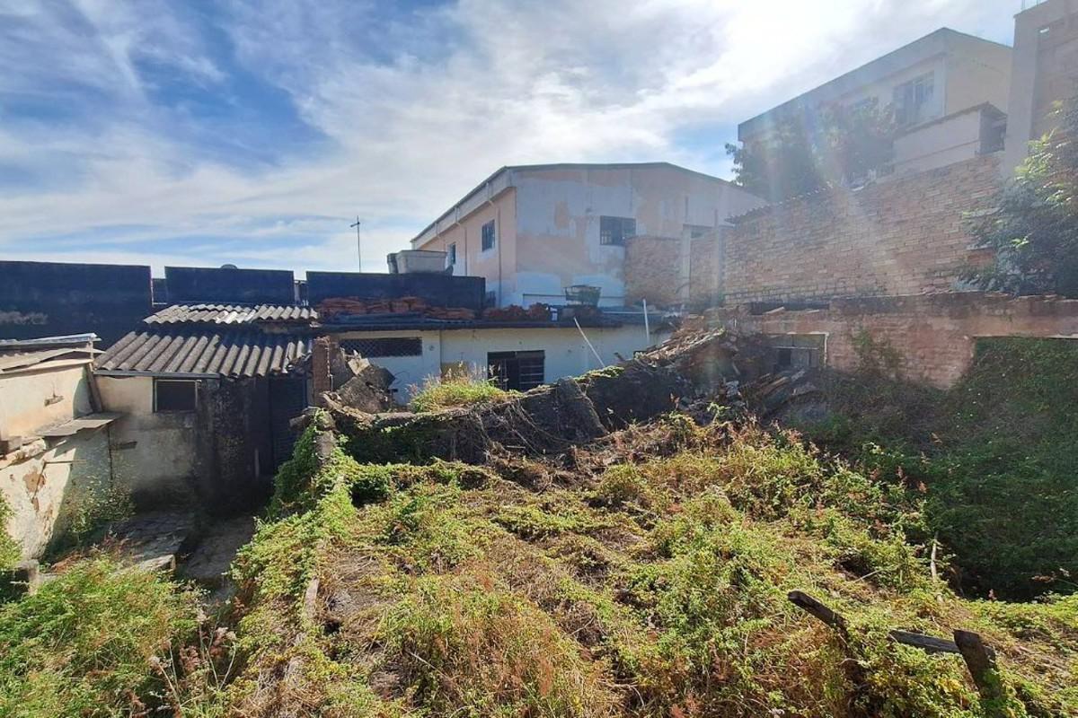 Lote, Paraíso, 0 Quarto, 0 Vaga