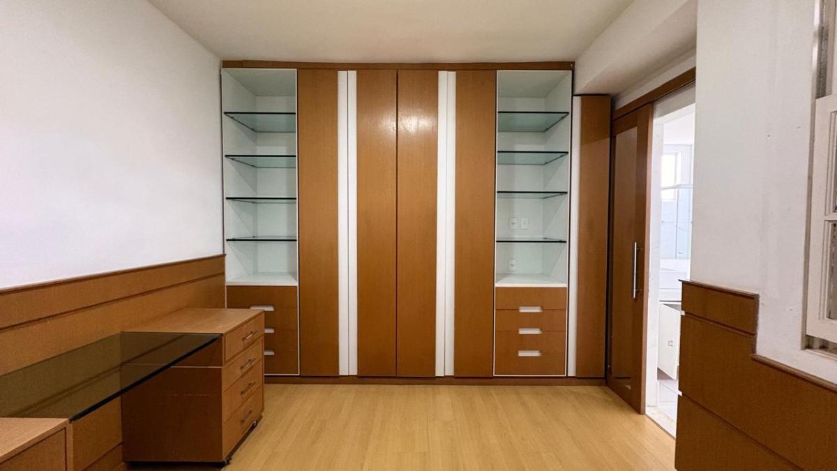 Casa, Vila Paris, 4 Quartos, 4 Vagas, 2 Suítes