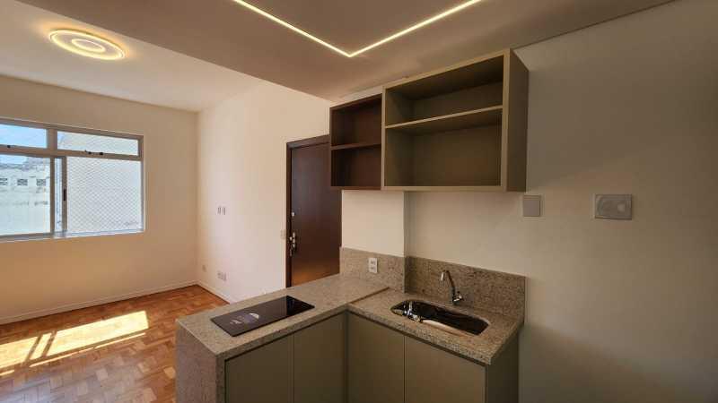 Apartamento, Centro, 1 Quarto, 0 Vaga, 1 Suíte