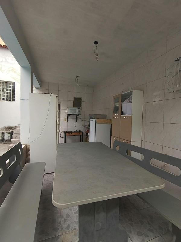 Casa, Nova Suíssa, 2 Quartos, 2 Vagas, 1 Suíte