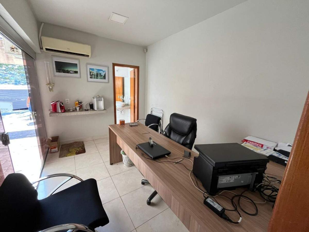 Casa, Estoril, 1 Quarto, 15 Vagas, 1 Suíte