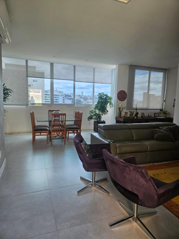 Casa, Santa Lúcia, 4 Quartos, 6 Vagas, 4 Suítes