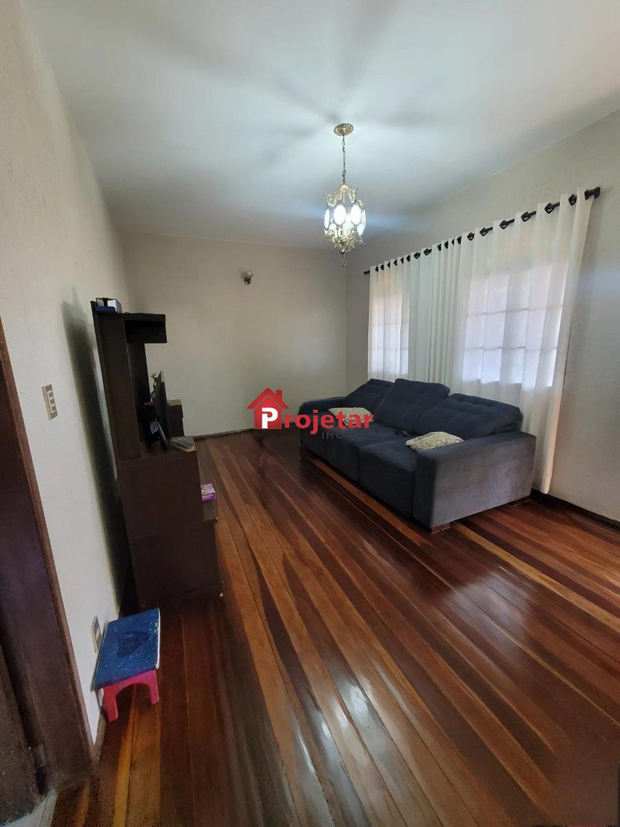 Casa, Sagrada Família, 3 Quartos, 3 Vagas, 1 Suíte