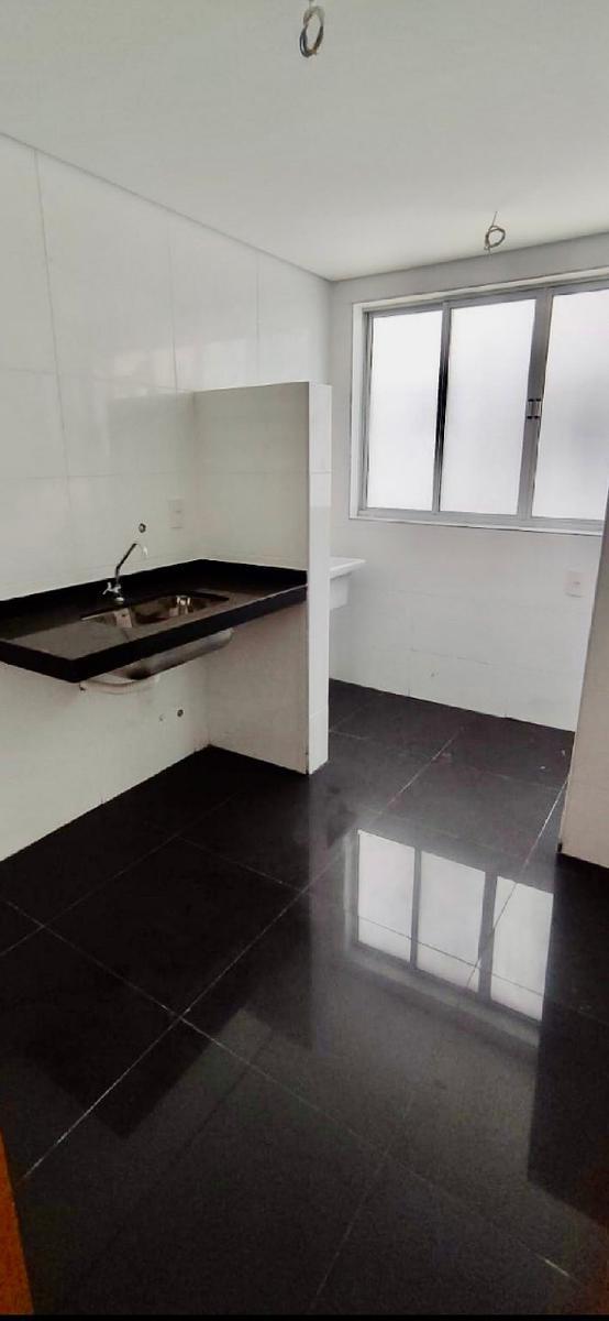 Apartamento, Serrano, 3 Quartos, 2 Vagas, 1 Suíte