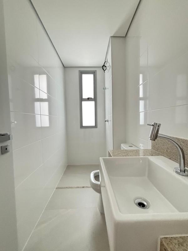 Apartamento, Sagrada Família, 3 Quartos, 2 Vagas, 1 Suíte