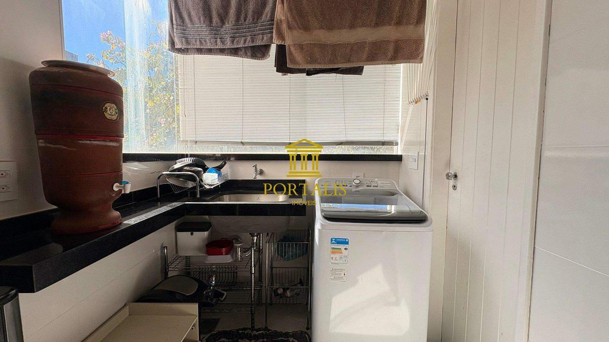 Apartamento, Vila Paris, 3 Quartos, 2 Vagas, 1 Suíte