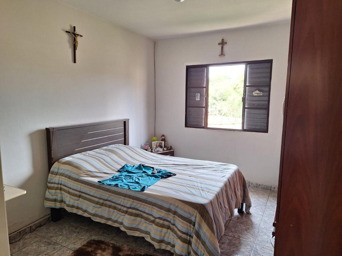 Casa, Parque Rinaldo, 2 Quartos, 0 Vaga