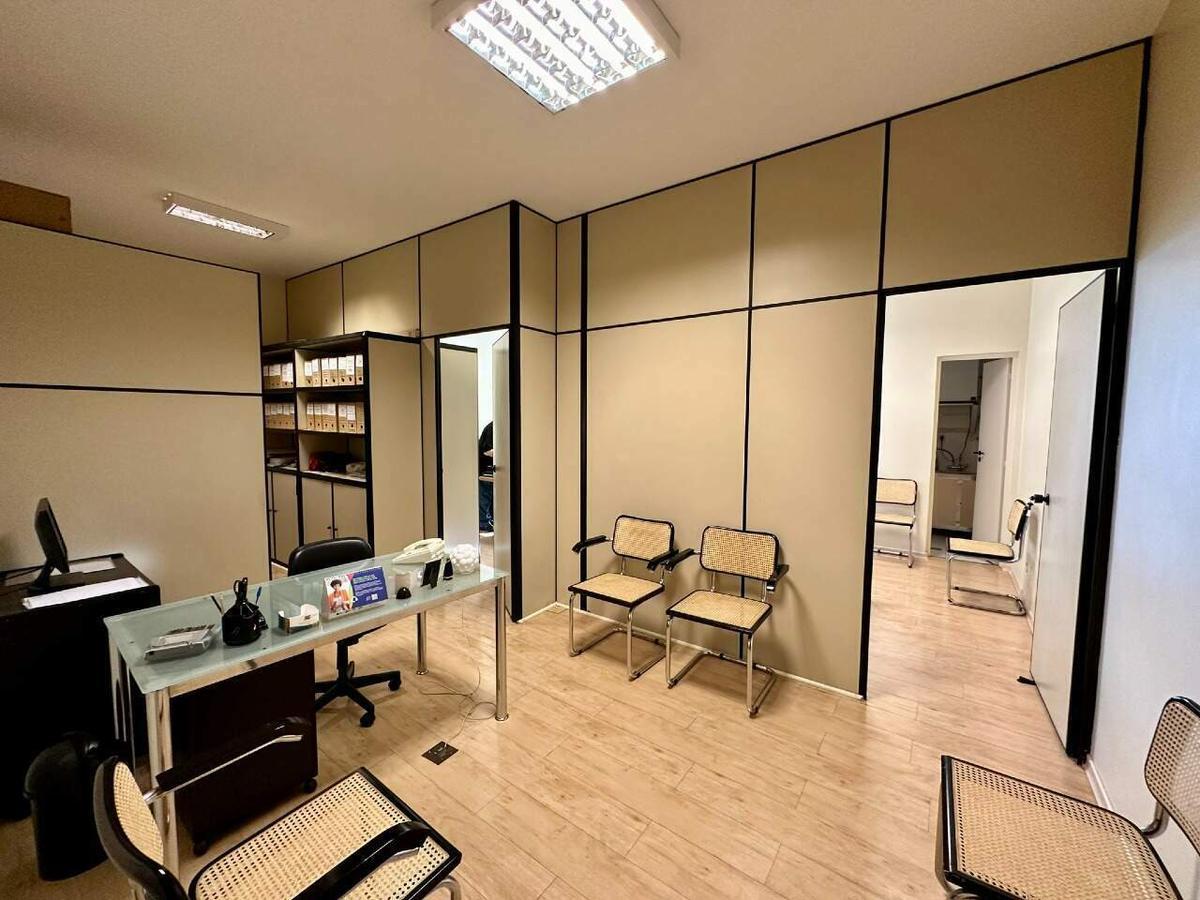 Sala, Estoril, 0 Quarto, 3 Vagas