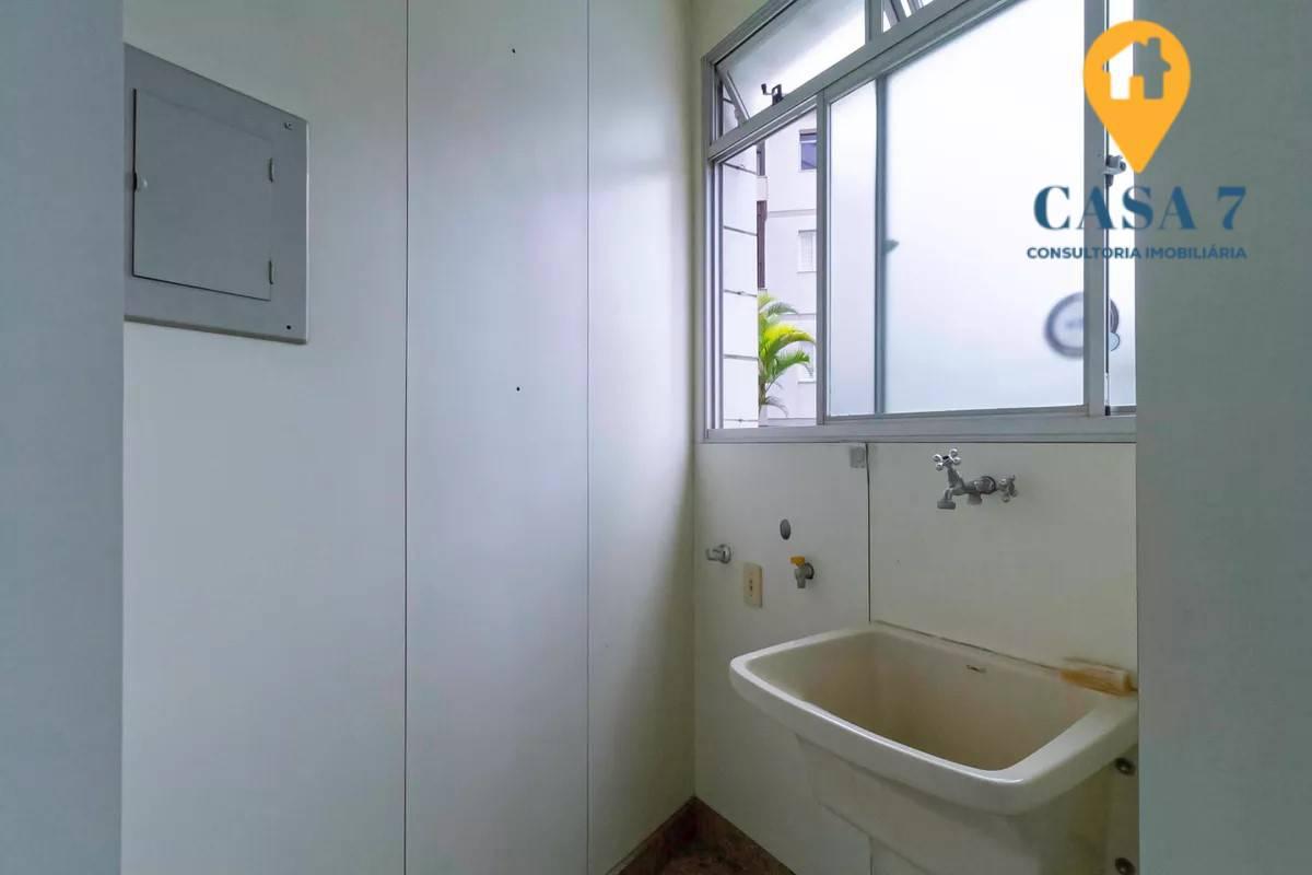 Apartamento, Coração de Jesus, 1 Quarto, 1 Vaga, 1 Suíte