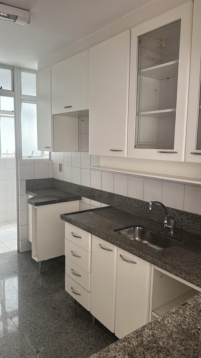 Apartamento, Funcionários, 2 Quartos, 1 Vaga