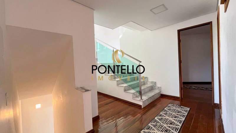 Casa, Estoril, 3 Quartos, 6 Vagas, 1 Suíte