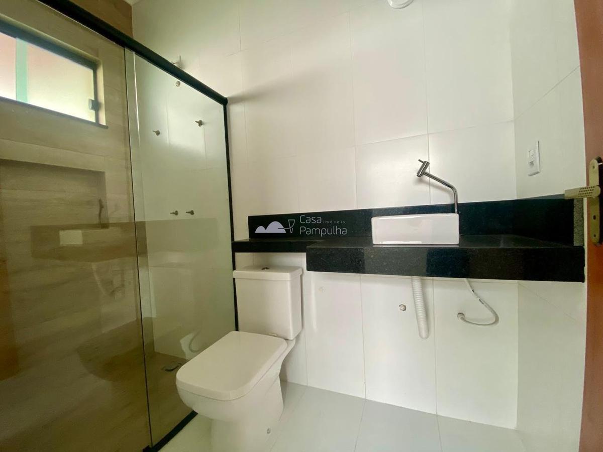 Casa, Novo Centro, 3 Quartos, 4 Vagas, 1 Suíte