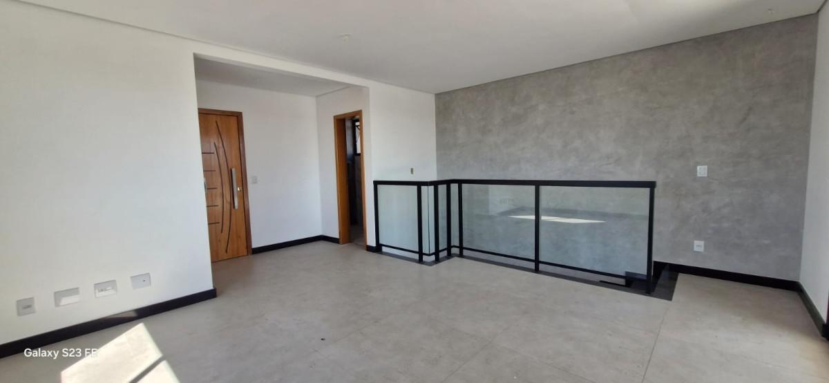 Cobertura, Inconfidentes, 3 Quartos, 4 Vagas, 1 Suíte