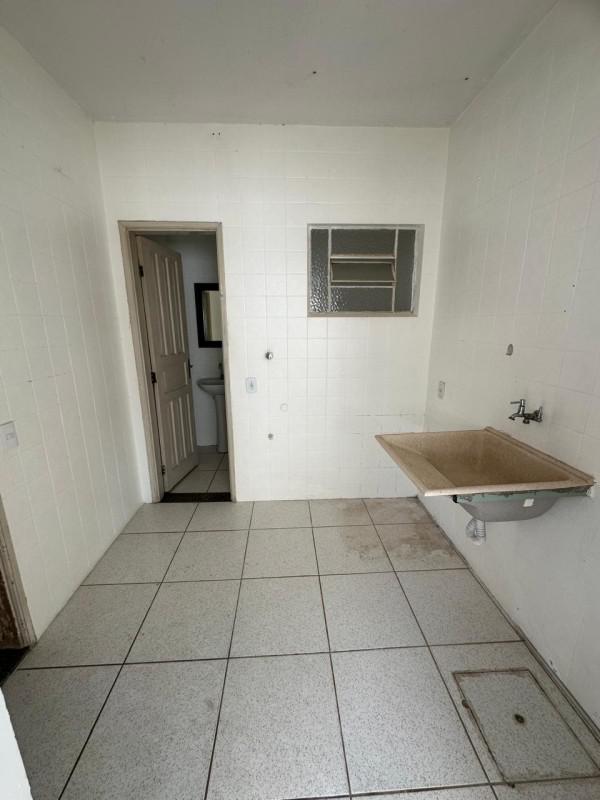 Casa, Vila Pinto, 6 Quartos, 0 Vaga, 1 Suíte