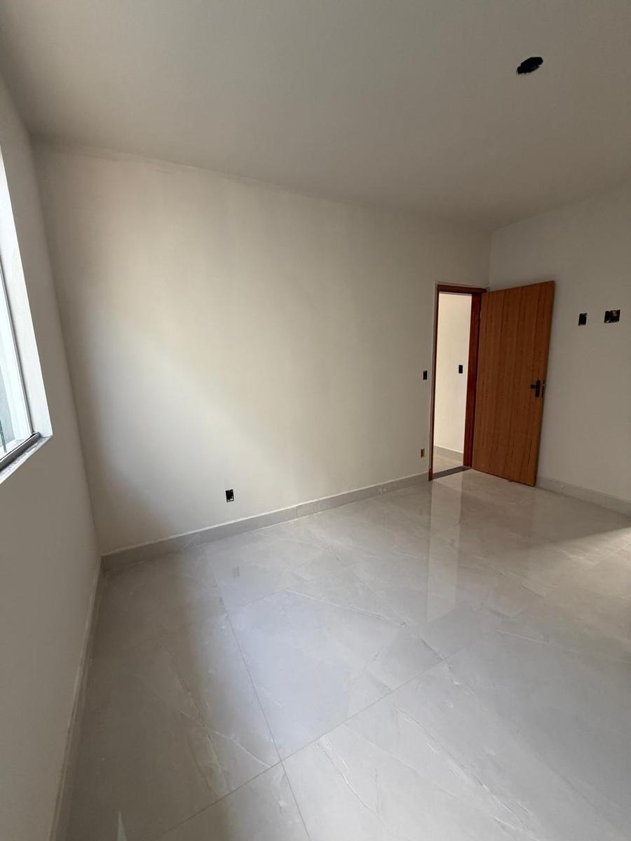 Casa, Vida Nova, 3 Quartos, 4 Vagas, 1 Suíte