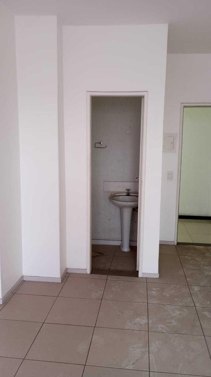Sala, Nova Suíssa, 0 Quarto, 0 Vaga