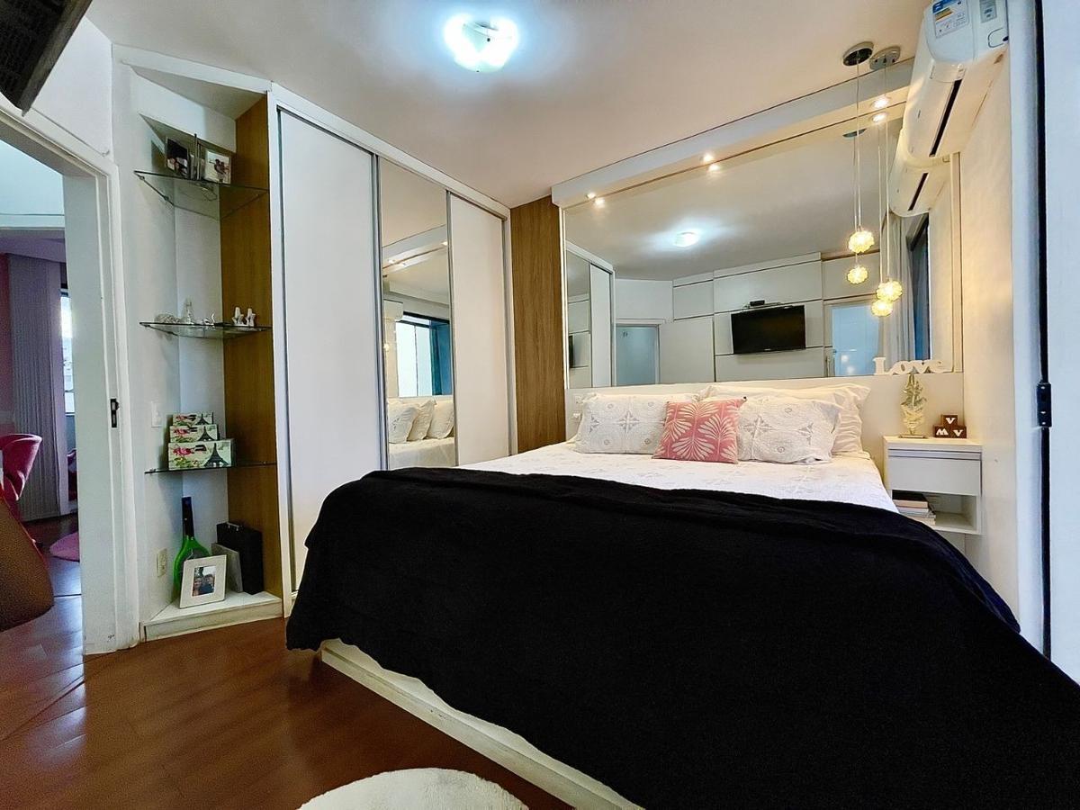 Cobertura, Castelo, 4 Quartos, 2 Vagas, 1 Suíte