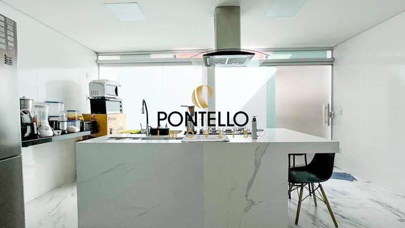 Casa, Santa Branca, 2 Quartos, 1 Vaga, 2 Suítes